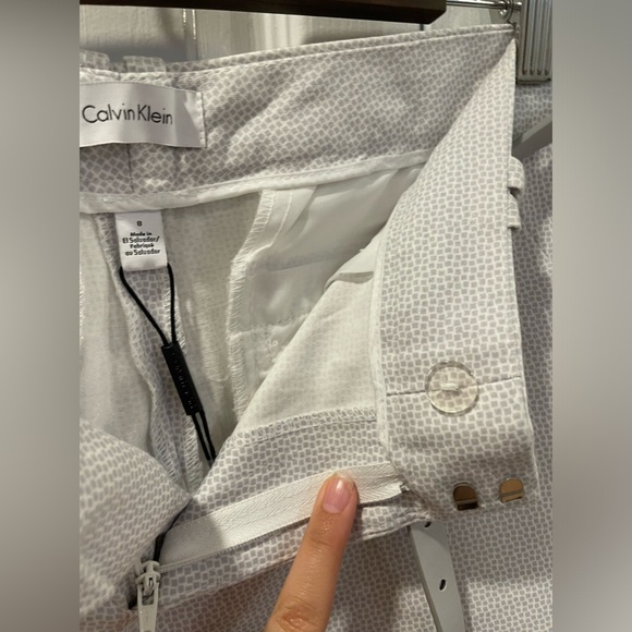 Calvin Klein white and grey dots pattern pants with belt - Picture 9 of 14